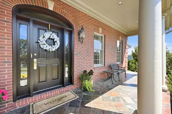 964 Johnson Road, Frankfort, KY 40601