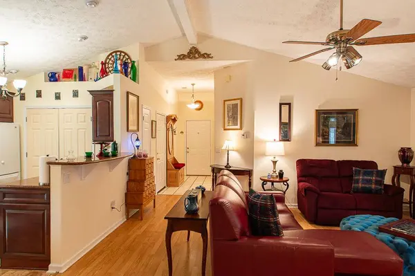 1417 Corral Way, Frankfort, KY 40601