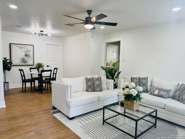 123 Marchmont, San Antonio, TX 78213