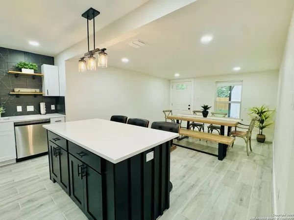 123 Marchmont, San Antonio, TX 78213