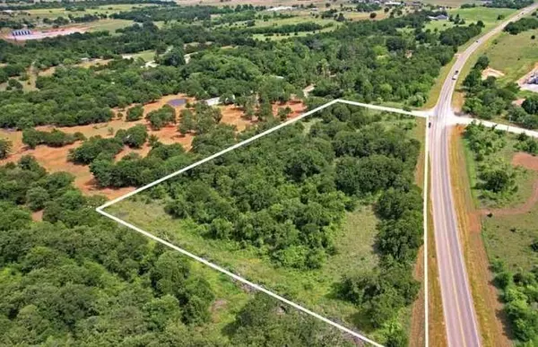 0001 170th ST, Lindsay, OK 73052