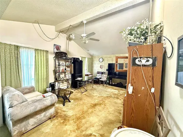 7700 NW 31st ST, Bethany, OK 73008