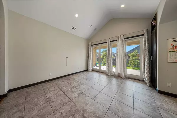 17313 Ridgewood DR, Edmond, OK 73012