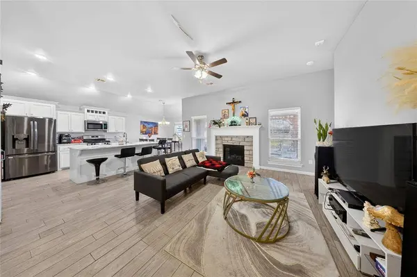 8905 SW 42nd ST, Oklahoma City, OK 73179