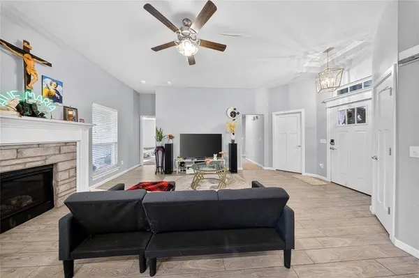8905 SW 42nd ST, Oklahoma City, OK 73179
