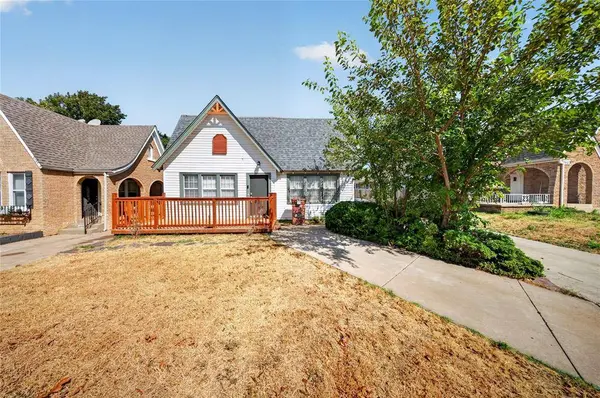 2525 NW 11th ST