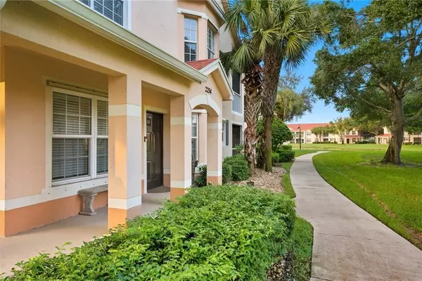 2254 57th CIR #2254, Vero Beach, FL 32966