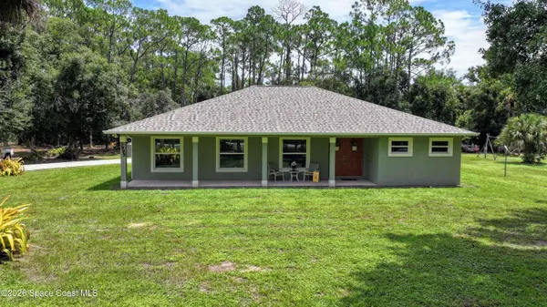 3995 Corey RD, Grant-valkaria, FL 32950