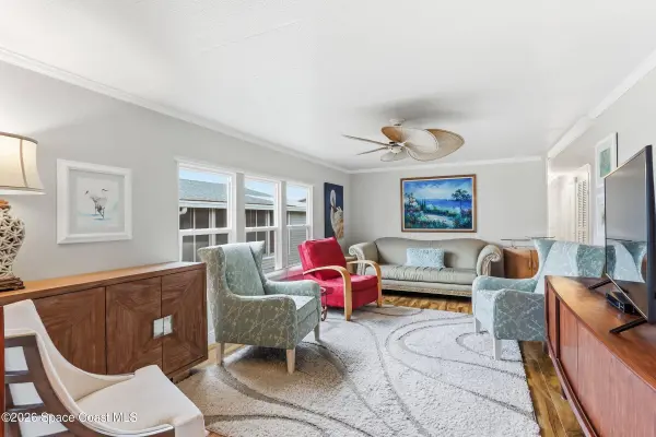 1427 Barefoot CIR, Barefoot Bay, FL 32976