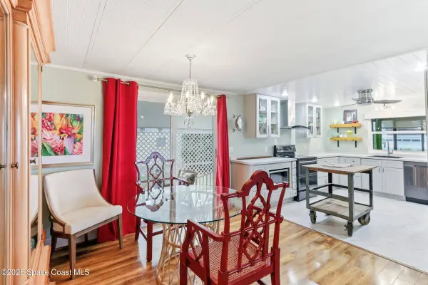 1427 Barefoot CIR, Barefoot Bay, FL 32976