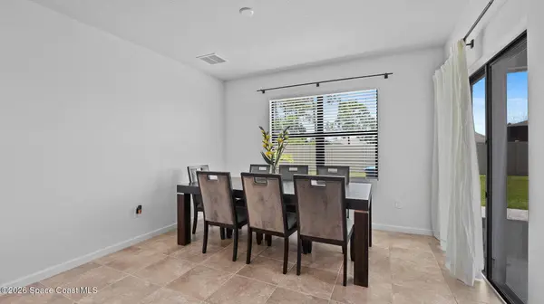 1003 Remington Green DR SE, Palm Bay, FL 32909