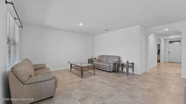 1003 Remington Green DR SE, Palm Bay, FL 32909