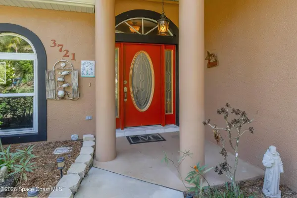 3721 Noah CT, Grant-valkaria, FL 32909