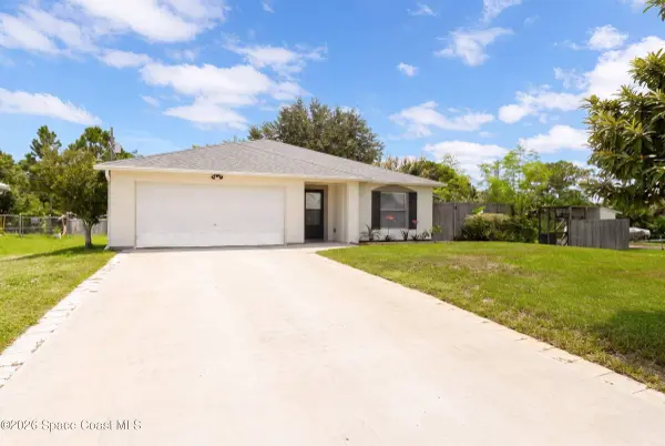 8216 100th CT, Vero Beach, FL 32967