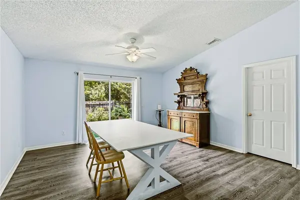 8216 100th CT, Vero Beach, FL 32967
