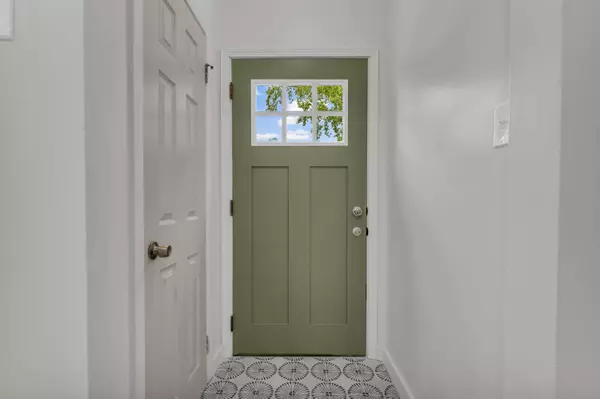 20451 Sorrento Avenue, Detroit, MI 48235