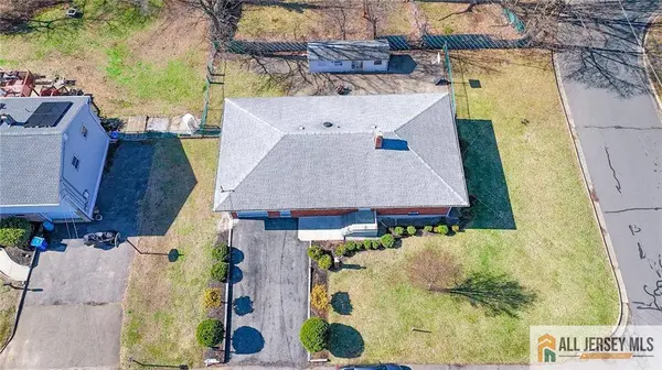 10 Jackson AVE, South Plainfield, NJ 07080