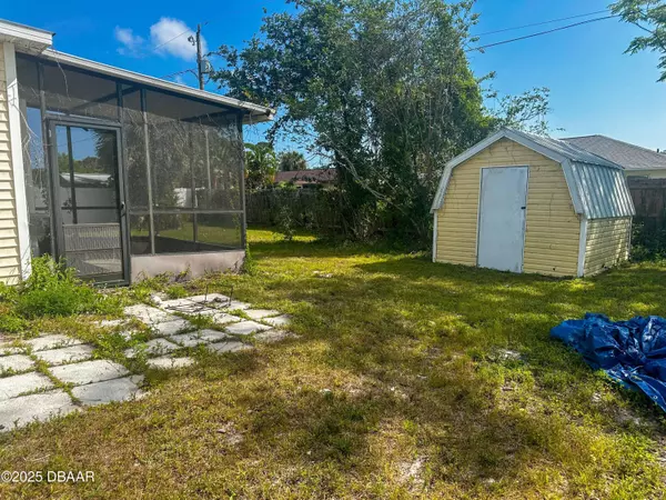 3123 Tamarind DR, Edgewater, FL 32141