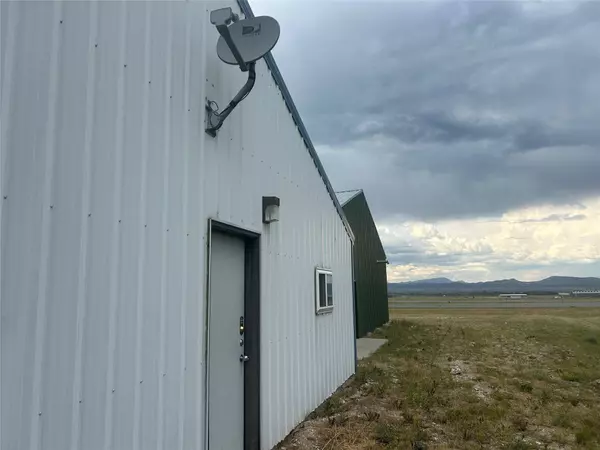 3194 Airport RD, Helena, MT 59601