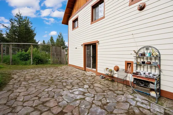 2950 Lower Lost Prairie RD, Marion, MT 59925