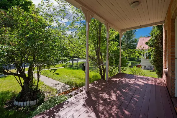 806 7th AVE W, Kalispell, MT 59901