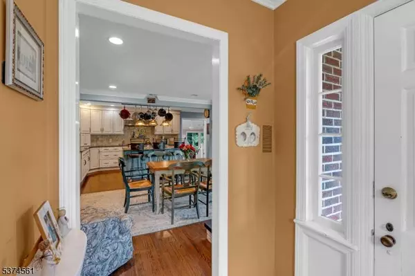 4 Washington Ave, Franklin Twp., NJ 08540