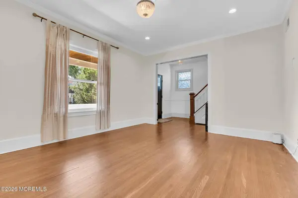 17 Prospect Avenue, Red Bank, NJ 07701
