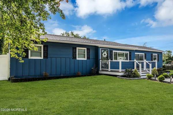 1207 Cattus Island Boulevard, Toms River, NJ 08753