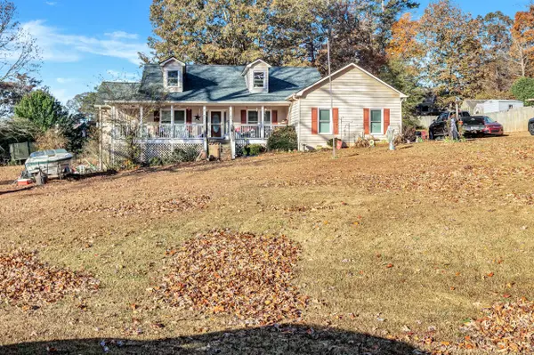 245 Moseley Crossing Dr, Stockbridge, GA 30281-6503