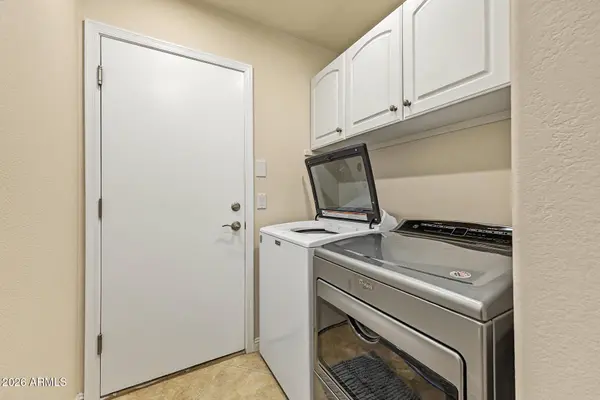 6403 W LARIAT Lane, Phoenix, AZ 85083