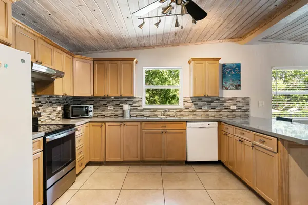 148 Sunrise DR, Key Largo, FL 33070