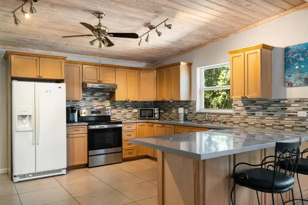 148 Sunrise DR, Key Largo, FL 33070