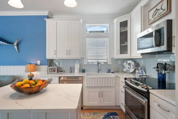 84961 Old HWY, Windley Key, FL 33036