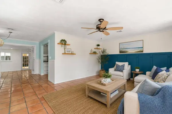 160 Ridge ST, Plantation Key, FL 33070