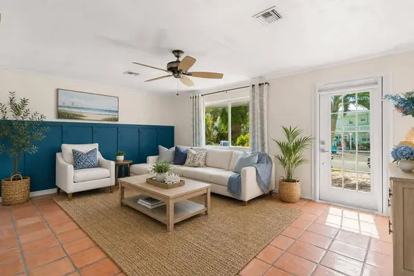 160 Ridge ST, Plantation Key, FL 33070
