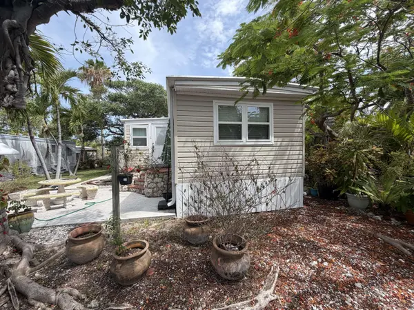 6800 Maloney AVE, Stock Island, FL 33040