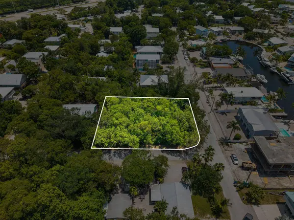 784 Bostwick DR, Key Largo, FL 33037