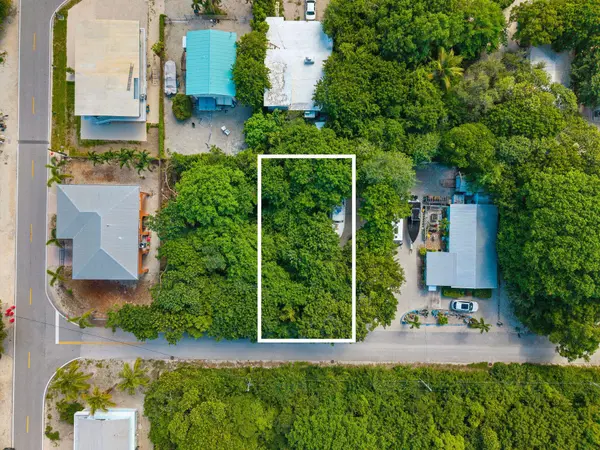 107 Pacific AVE