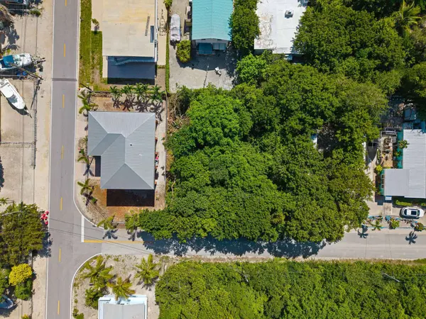 105 Pacific AVE, Key Largo, FL 33070