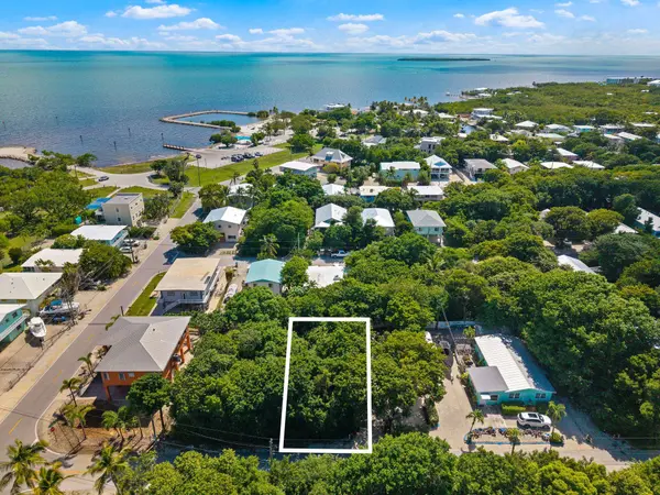 107 Pacific AVE, Key Largo, FL 33070