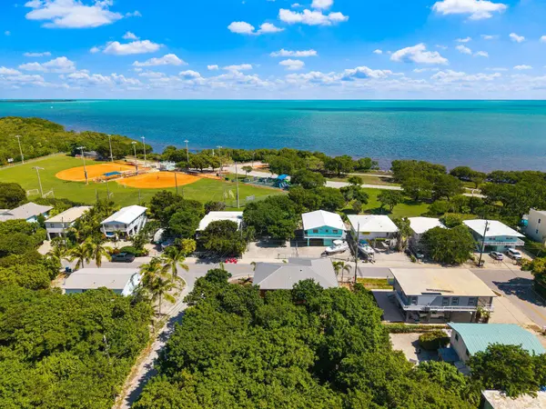 105 Pacific AVE, Key Largo, FL 33070