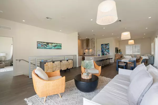 96 W Plaza Del Sol, Lower Matecumbe, FL 33036