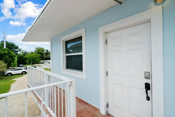 127 Seaside AVE, Key Largo, FL 33037