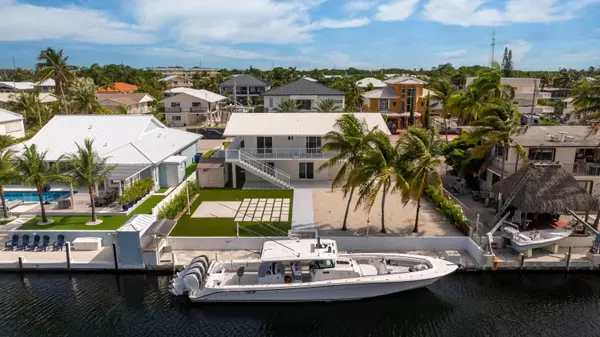 392 Laguna Avenue, Key Largo, FL 33037