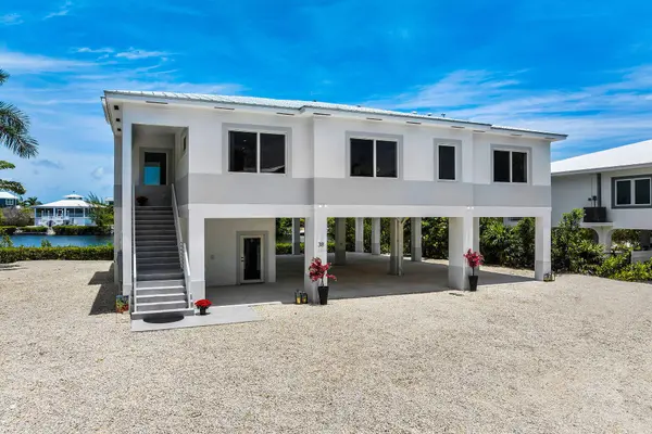 N 38 Bounty LN, Key Largo, FL 33037