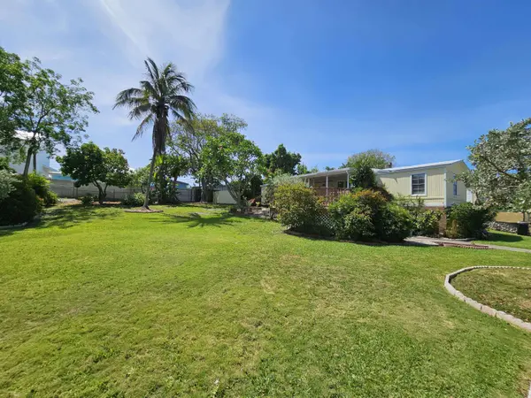 917 Plantation RD, Key Largo, FL 33037