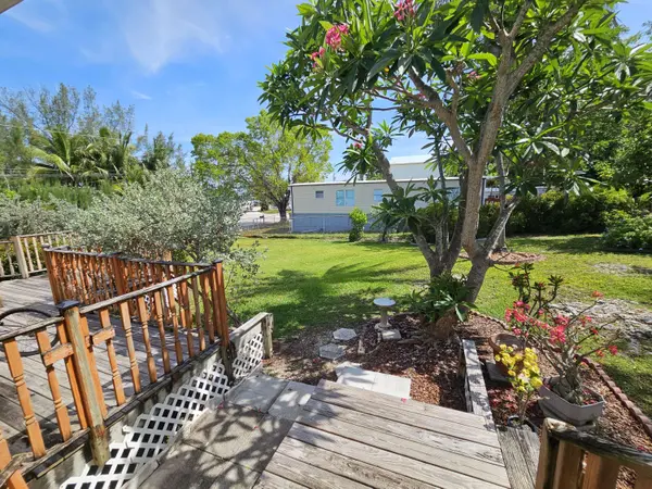 917 Plantation RD, Key Largo, FL 33037