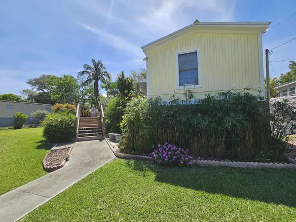 917 Plantation RD