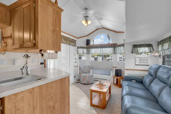 325 Calusa Street #213, Key Largo, FL 33037