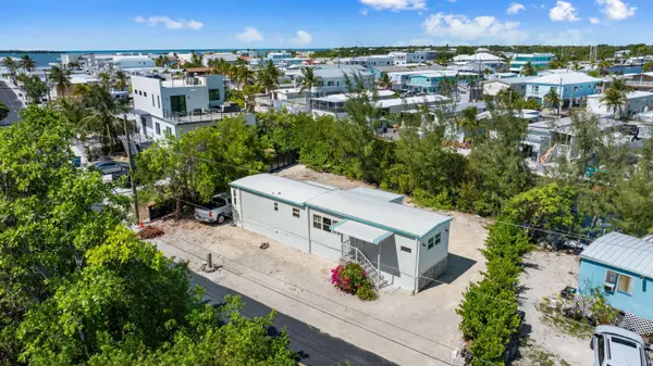 103 Blue Harbor DR, Key Largo, FL 33070